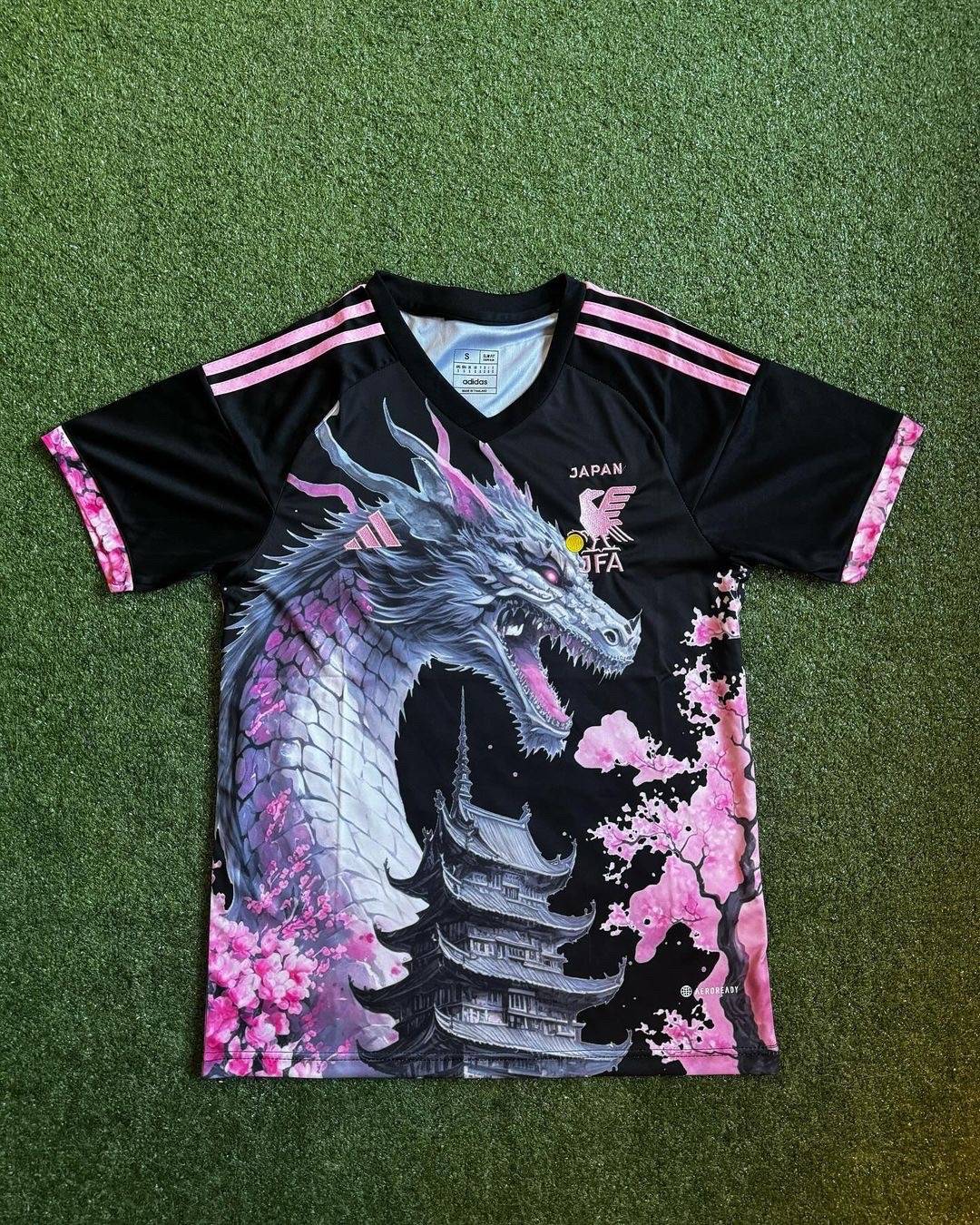 Maillot Concept Japon Dragon Emblématique
